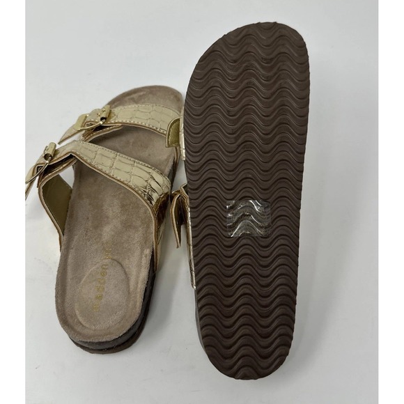 Madden Girl Sandals Women's 6 1/2 Brando Metallic Gold Buckle Slides Textured - Picture 4 of 6